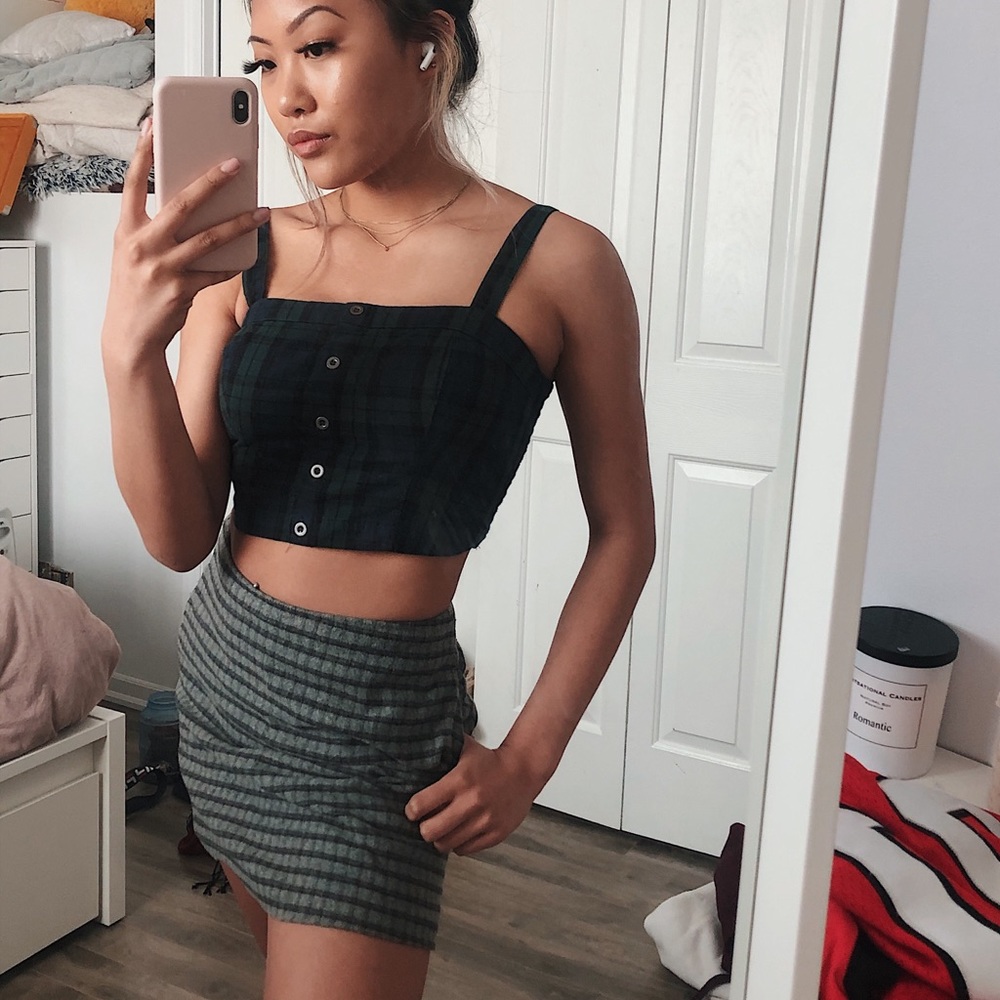 hollister green plaid top